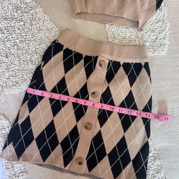 Goodnight Macaroon Argyle Patterned Set - Picture 8 of 8